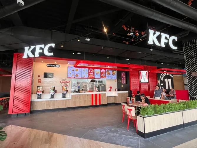 KFC Cenco La Molina